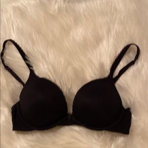 Victoria’s Secret Body by Victoria push-up bra